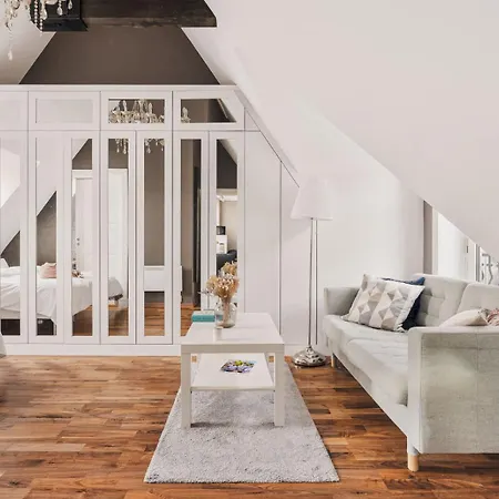 Dinbnb L 50m To Bryggen L 16 Guest L 3 L Balcony L View *