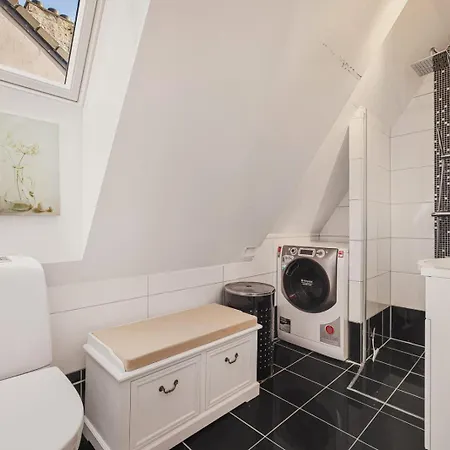 Dinbnb L 50m To Bryggen L 16 Guest L 3 L Balcony L View * Bergen