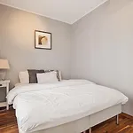 Dinbnb L 50m To Bryggen L Multiple Apts L Balcony L View L Fireplace Μπέργκεν