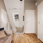 Dinbnb L 50m To Bryggen L Multiple Apts L Balcony L View L Fireplace * Μπέργκεν
