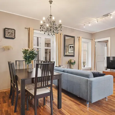 Dinbnb L 50m To Bryggen L Multiple Apts L Balcony L View L Fireplace アパート ベルゲン
