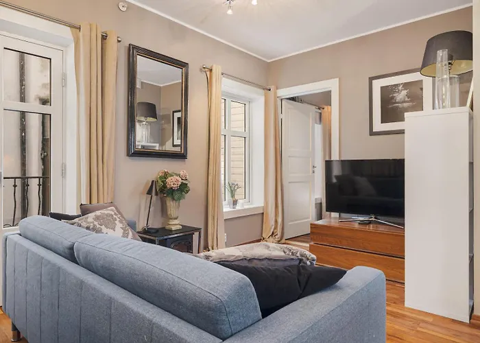 Apartment Dinbnb L 50m To Bryggen L Multiple Apts L Balcony L View L Fireplace