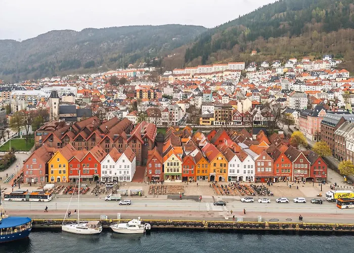 Dinbnb L 50m To Bryggen L Multiple Apts L Balcony L View L Fireplace *