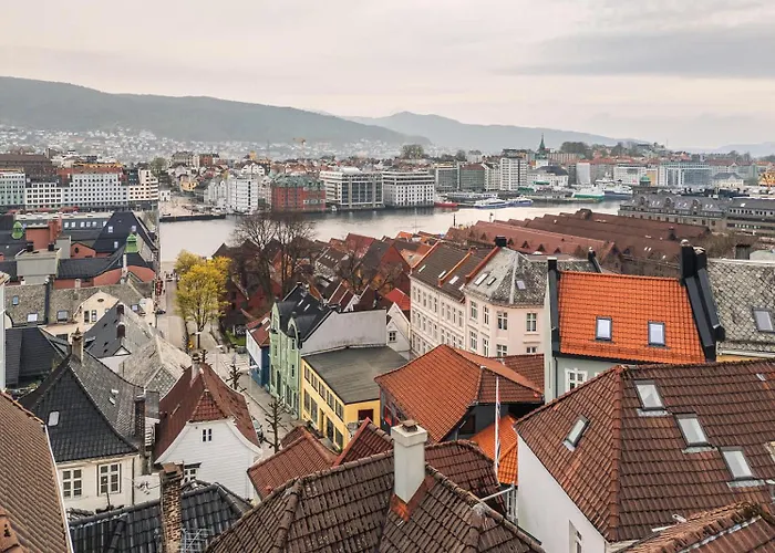 公寓 Dinbnb L 50m To Bryggen L Multiple Apts L Balcony L View L Fireplace 卑爾根