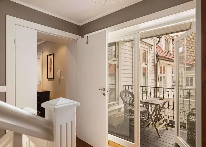 Διαμέρισμα Dinbnb L 50m To Bryggen L Multiple Apts L Balcony L View L Fireplace Μπέργκεν