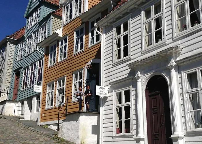 Dinbnb L 50m To Bryggen L Multiple Apts L Balcony L View L Fireplace